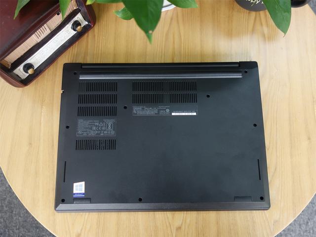 联想thinkpad e460笔记本评测（学生职场两不误的酷黑轻薄本）(6)