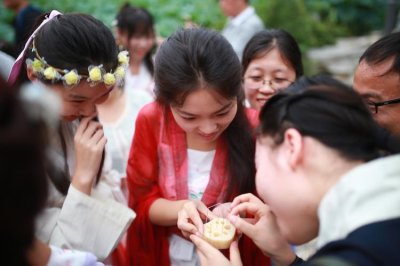 ​乞巧节习俗（乞巧节的习俗）