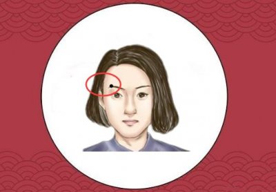 ​女人一辈子不缺钱痣（女人永远不缺钱的痣长在哪里）