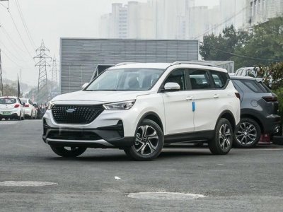 ​2021款 1.5T 自动豪华型 7座空间怎么样 长安欧尚科赛Pro购车手册