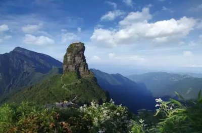 ​常说的三山五岳是指什么山？