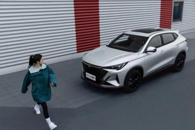 ​年轻人第一台SUV，长安X5 PLUS让你过年回家倍儿有面！