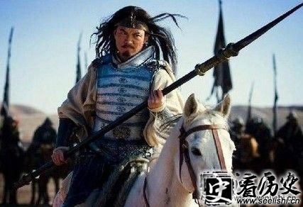 三国演义马超的武器是什么？马超生平简介