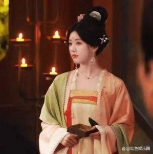 ​《珠帘玉幕》：赵露思与三位实力女配角的精彩表现